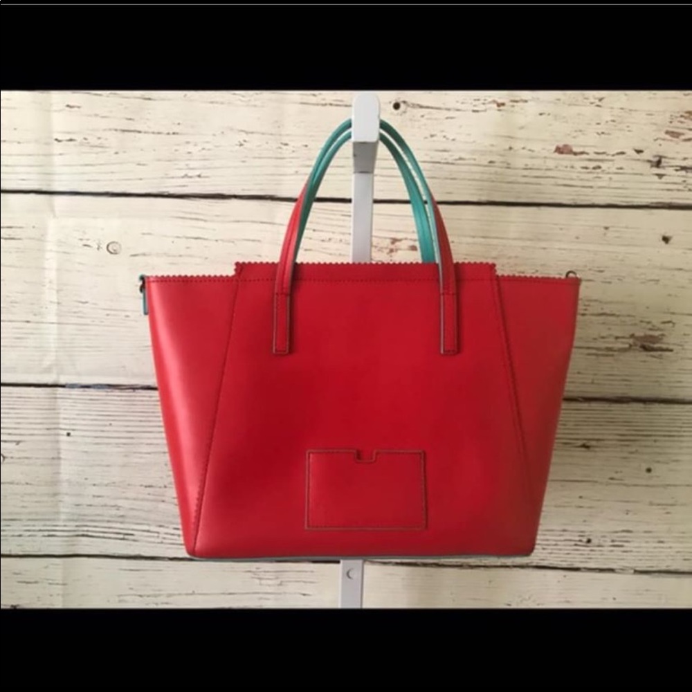 Kate Spade Tote - Picture 3 of 8